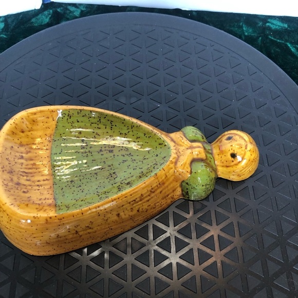 Vintage Maiden Spoon Rest Ceramic Green Gold Country Farmhouse Cottage Rustic - Picture 3 of 12